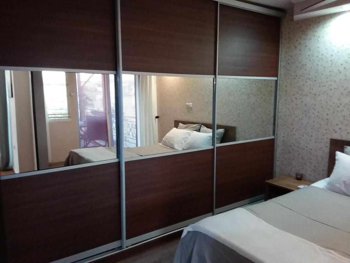 Gazi View Apartments #1 아테네 외부 사진